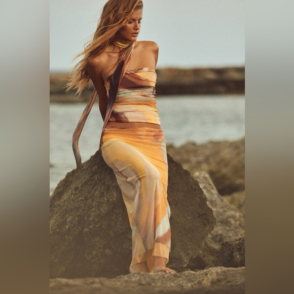 Zara Dresses Zara Set Printed Tulle Skirt Bandeau Top Poshmark